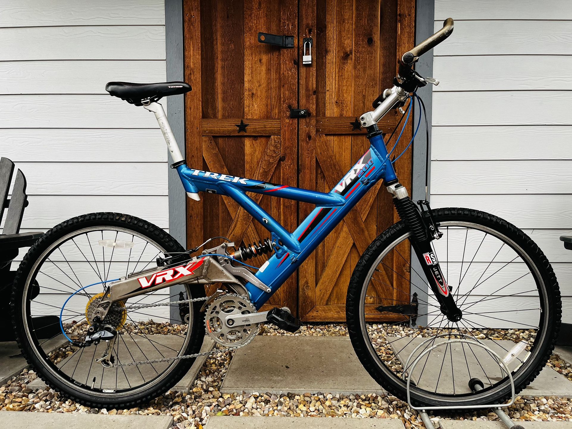 Vintage Trek VRX200 Full Suspension Mountain Bike for Sale in