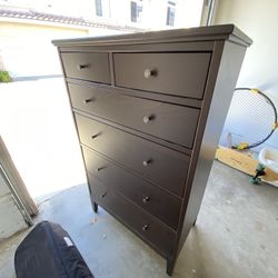 Dresser For Sale 