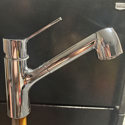 Moen single lever kitchen faucet.