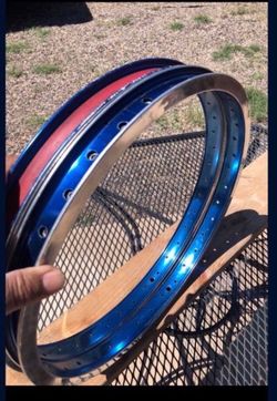 20” Double Wall Blue Hoops