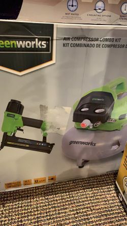 New air compressor in box