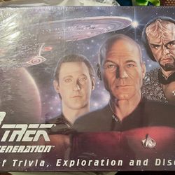 NEW! Star Trek The Next Generation Game of Trivia Exploration & Discovery 1993