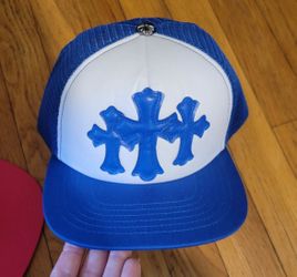 Crome heart trucker hats !!!