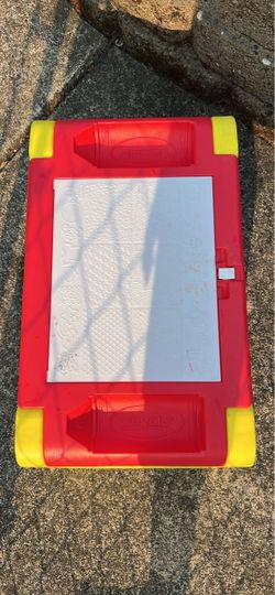 Crayola Kids Drawing Board