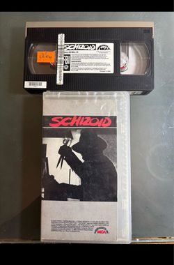 vintage clamshell case & VHS for 1980 horror movie Schizoid - K. Kinski