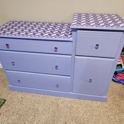 Baby Dresser/ Changing Table