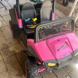 Carrito  Batería Y Cargador Buen Estado 