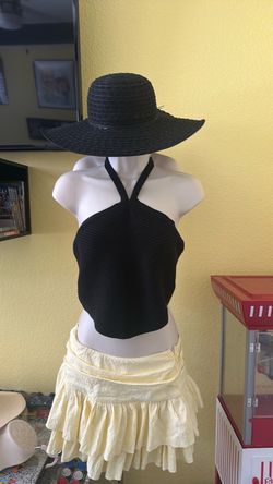 Woman’s Nwt Express top
