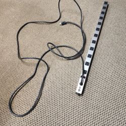 12-Outlet Vertical Power Strip, 120V, 15A, 15 ft.
(4.57 m) Cord, 5-15P, 36 in.