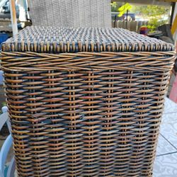 Wood And Wicker Hamper 