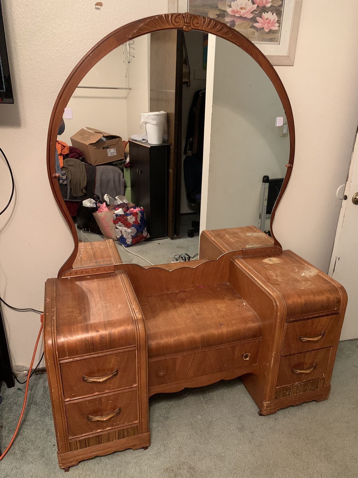 Antique Dresser And Vanity Set