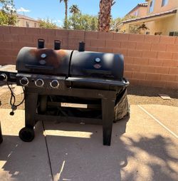 Char-Griller Gas & Charcoal Grill – $55