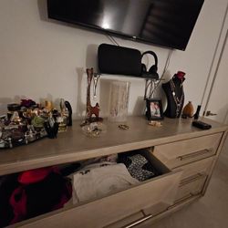 Bedroom DRESSER