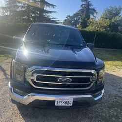 2023 FORD F 150 XLT  6 CYLINDERS TURBO ENGINE