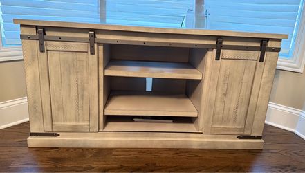 Tv stand