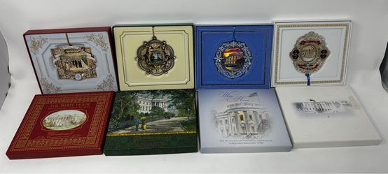 Lot 4 White House Historical Association Ornaments 2005 2006 2007 2009 Box Book