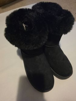 Size 3 Fluff Mini Quilted Boots in Black