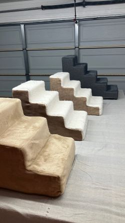 Pet steps
