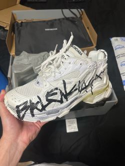 Balenciaga runners