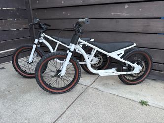 2- Xero2 mini electric bikes