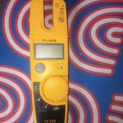 Fluke T5-600  Electrical Tester