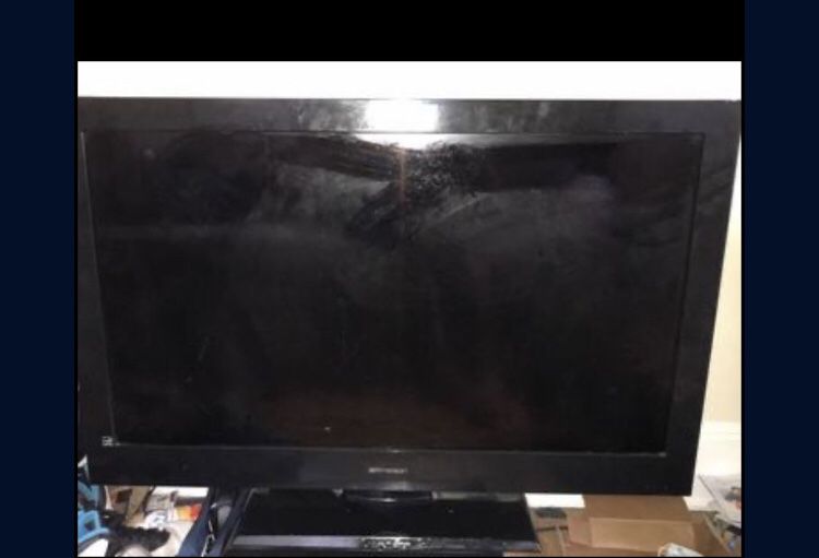 Emerson Tv 40 inch great condition 