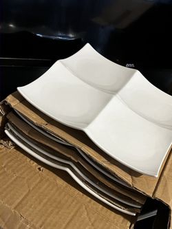 Compartment Square Porcelain Plate(Front of the house )3 boxes .