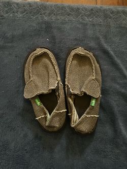 Sanuk size 11c