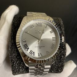 Brand New Invicta Windsor Men’s Watch 43mm – Silver, Roman Numerals