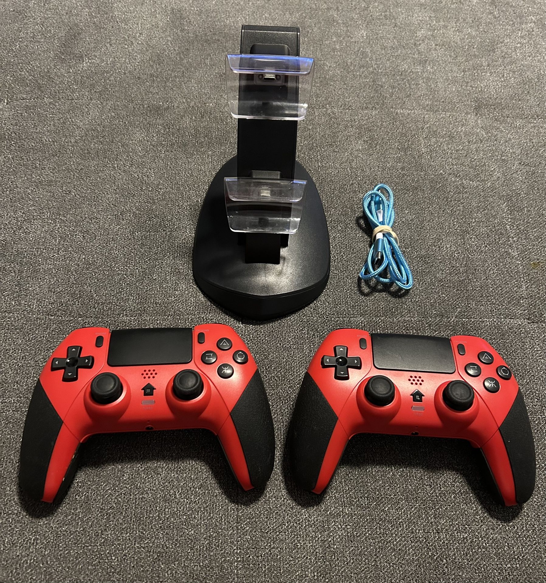 PS4 Controller Charger Charging Dock Station with two red controllers