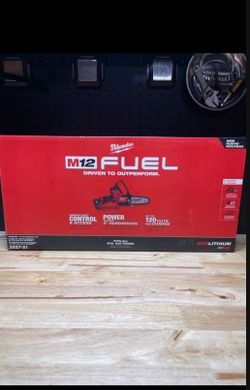 Milwaukee M12 FUEL Hatchet KIT (tool/battery/charger)! I own one-see Details.