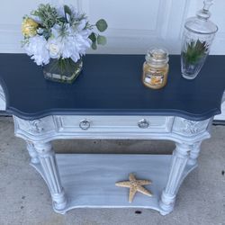 Pretty Grey Console Table 