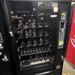 Snack Vending Machine