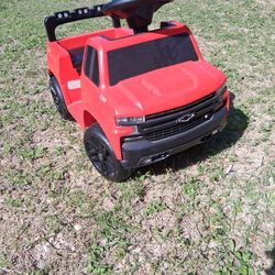 ⚡️ Toddler Chevy Silverado Ride-On Toy - 6V Huffy ⚡️