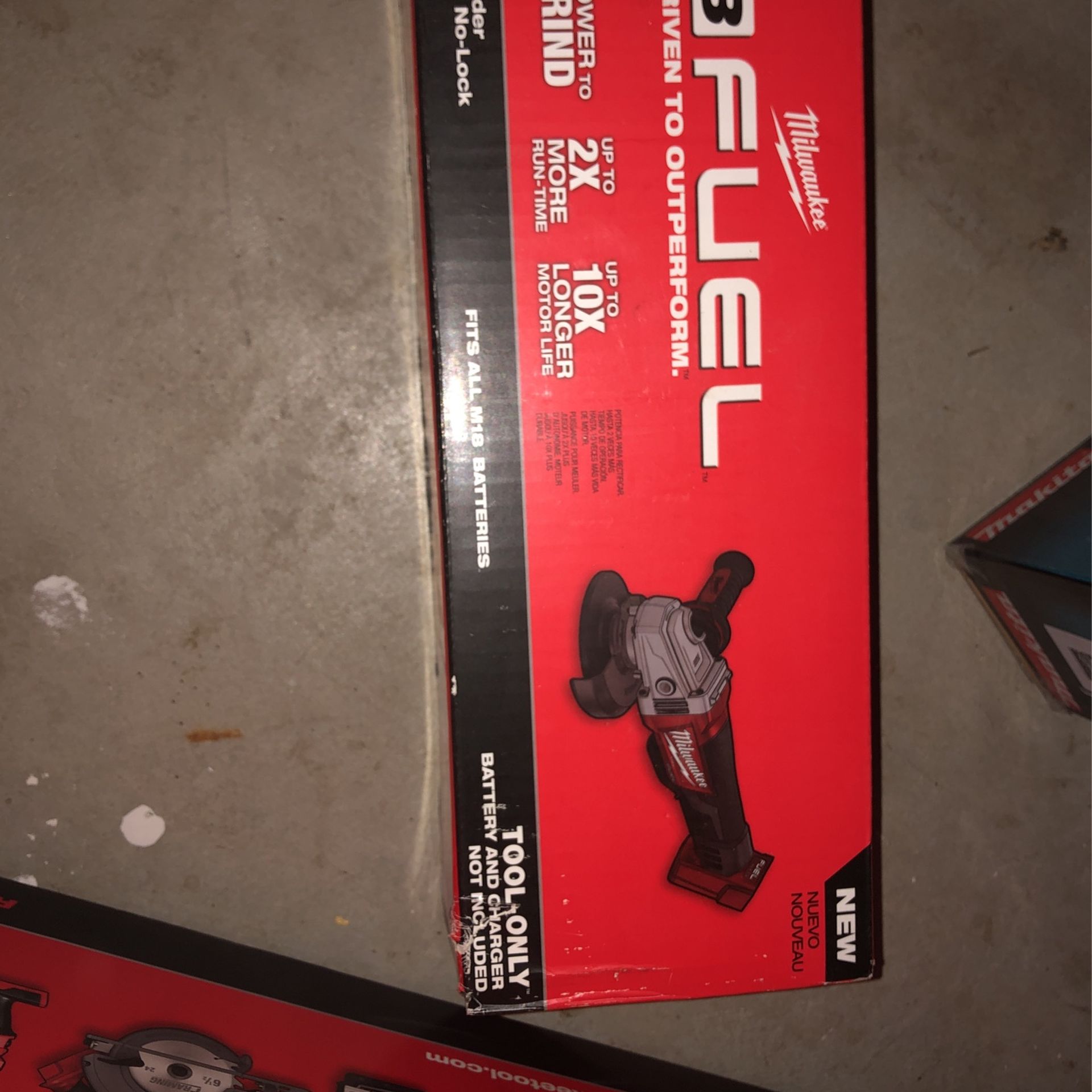 Milwaukee Fuel Grinder TOOL ONLY