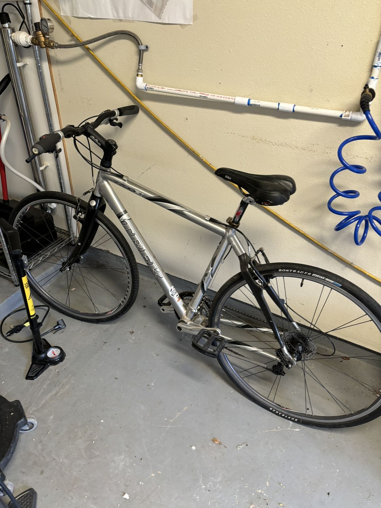 Trek Road Bike 7700 Fx