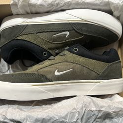 New Nike SB Malor 5M/6.5W Green/Black