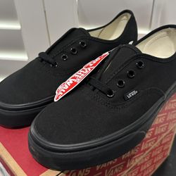 NEW Vans Authentic All Black/Black Unisex Classic Canvas Shoes (Men’s 6/Women’s 7.5) - $35
