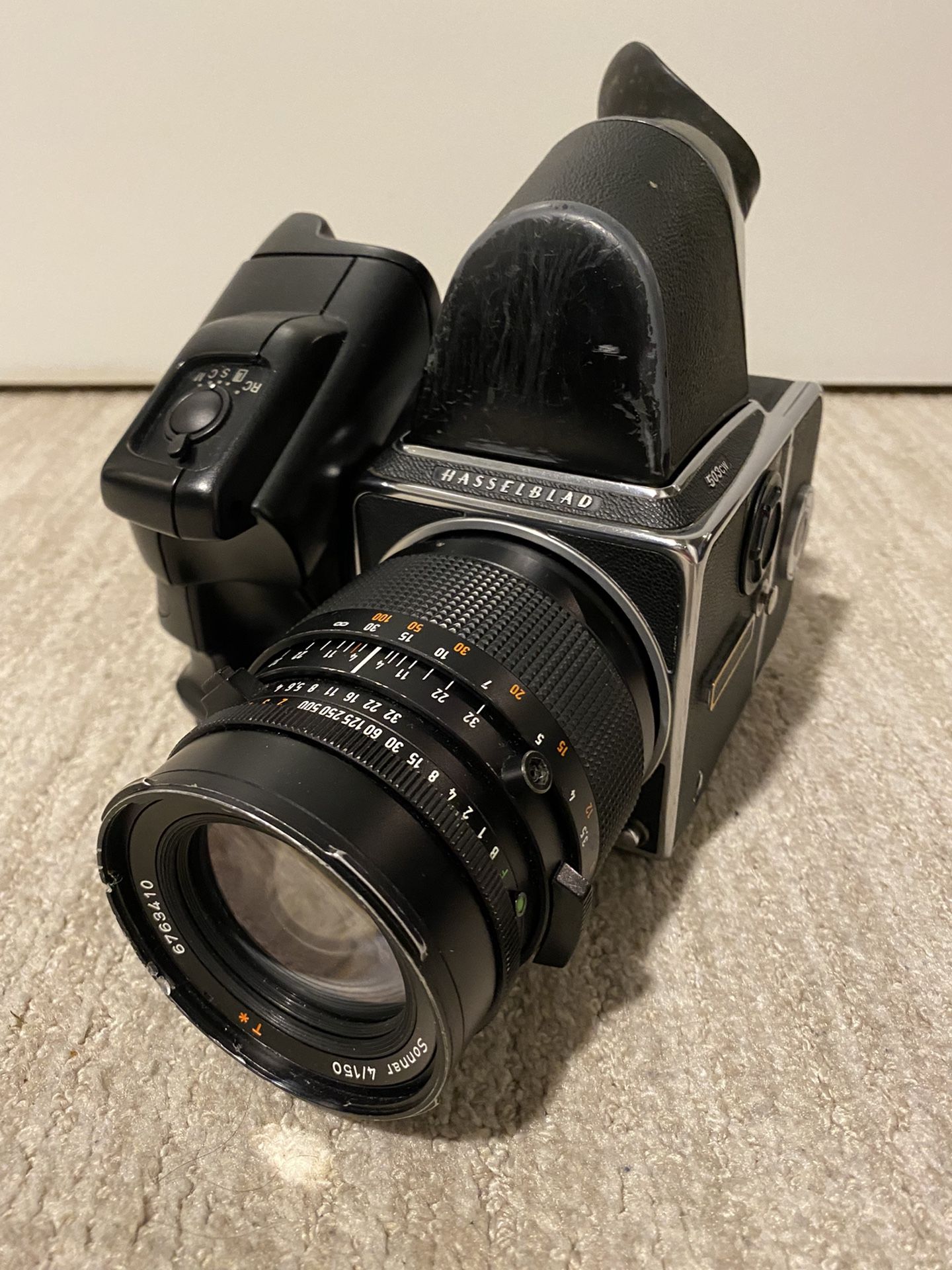 Hasselblad 503CW WITH EXTRAS!!