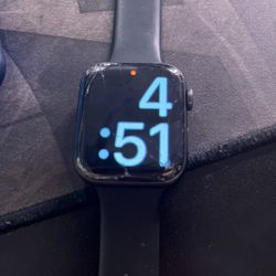 Cracked Apple Watch