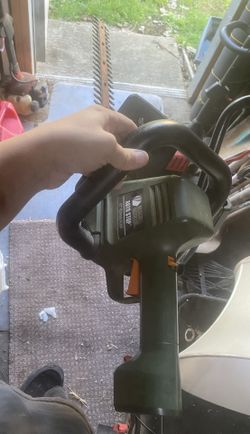 Black & Decker Hedger