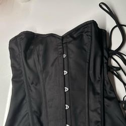 Burlesque type black corset 