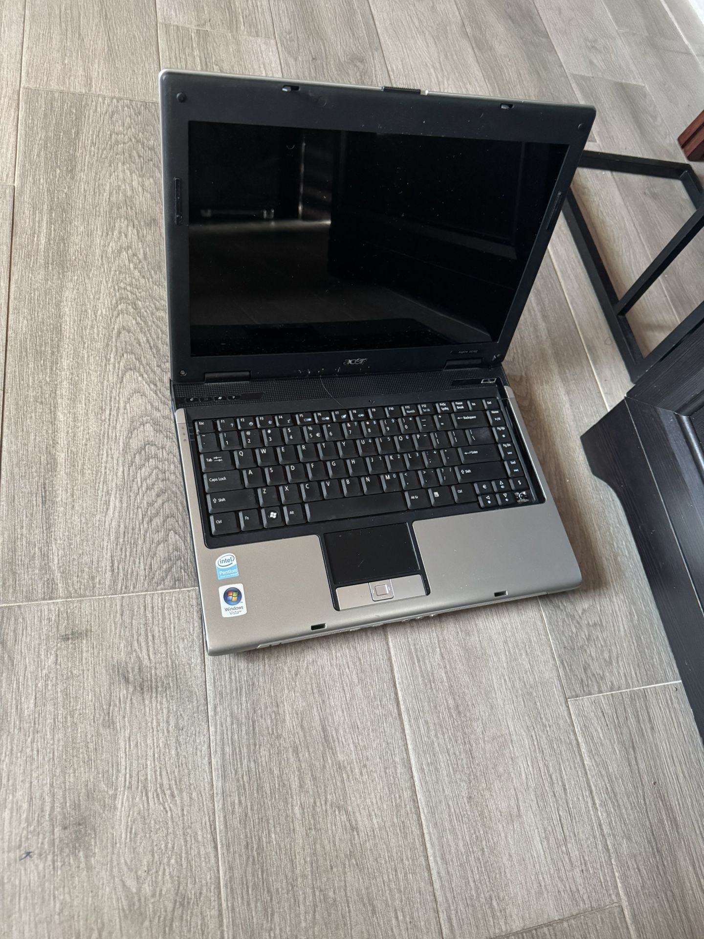 Acer Aspire 5570z Laptop For Parts