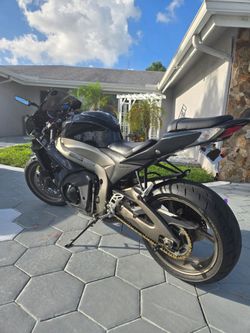 2011 gsxr 1000