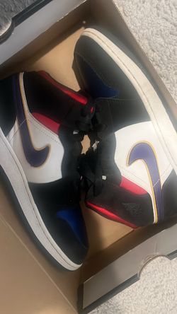Jordan 1 mid size 6.5
