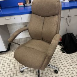 Executive Office Chair 