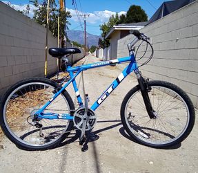 GT AGGRESSOR 3.0 ALUM FRAME ATB MTN BIKE (BLUE) REFURBISHED OBO