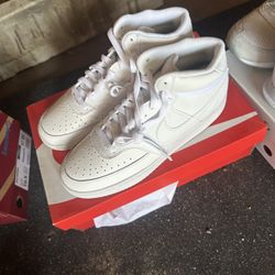 Men’s Nike High Top