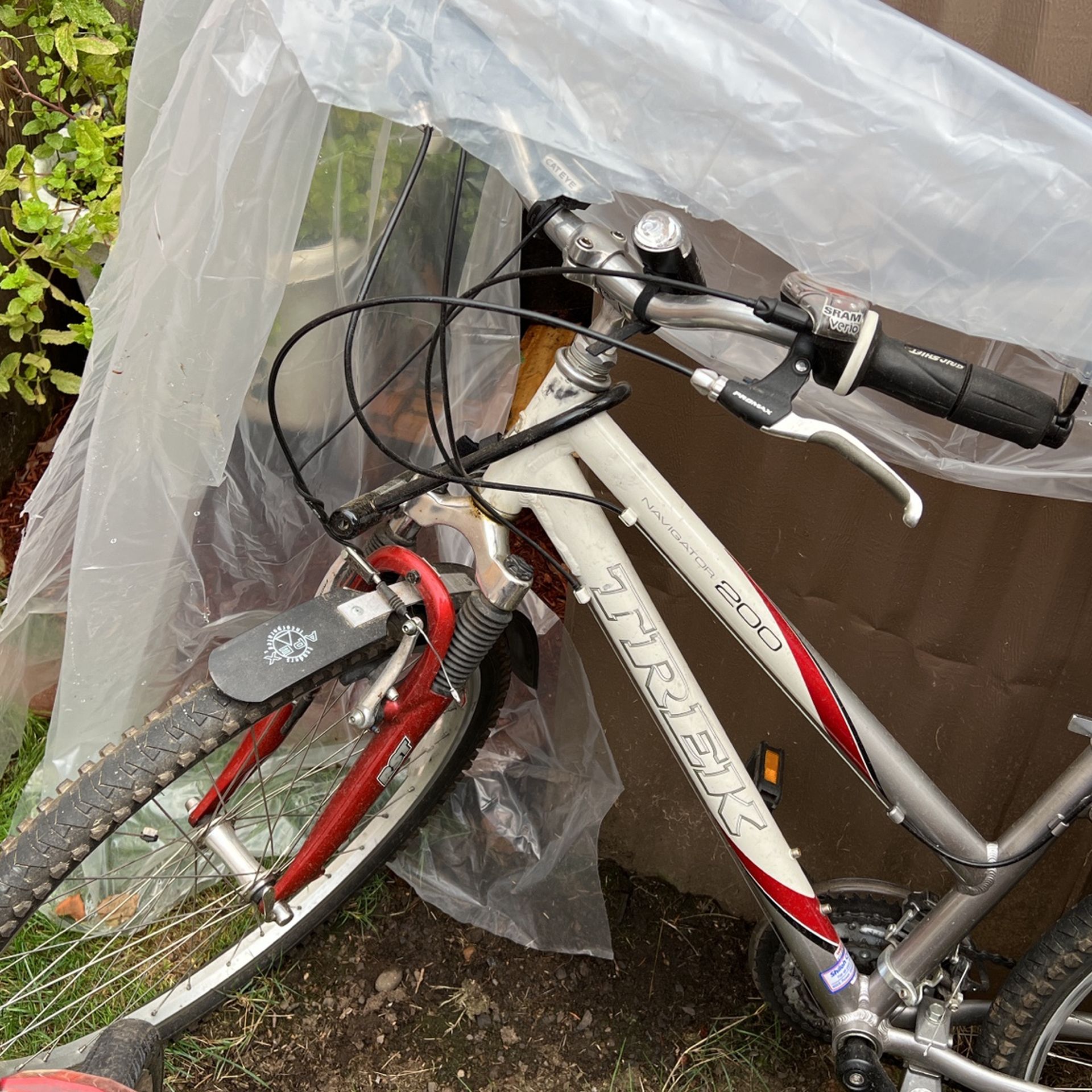 Trek Navigator 200 Bike