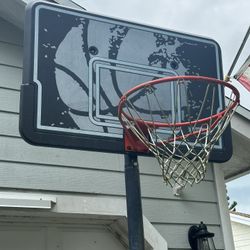 Basketball Hoop 